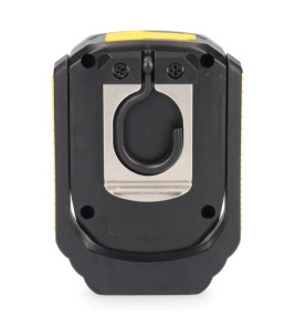 COMPACT RECHARGEABLE FLASHLIGHT10W 900LM