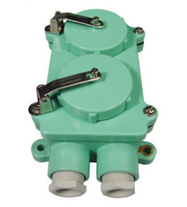 SINGLE WATERTIGHT SOCKET WT JIS F 8833 3P RES