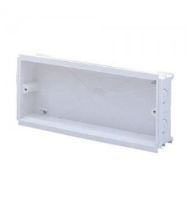 INSET BOX FOR MK 3 GANG SOCKET OUTLET