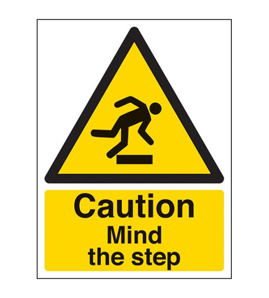 SIGN CAUTION MIND THE STEP 200X150MM