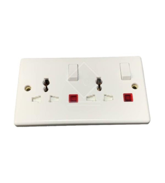 UNIVERSAL 13A MULTI SOCKET 2G A&T